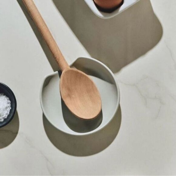 Year & Day Kitchen Spoon Rest In Palm Ceramic New - Picture 6 of 6